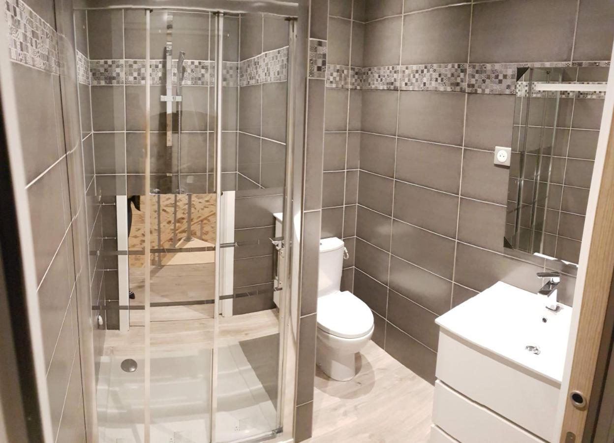 Tuilerie De La Cote 4* Aparthotel Ouzouer-Sur-Trezee Exteriör bild